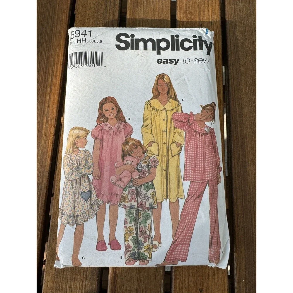 Simplicity Sewing Pattern 5941 Girls Lounge Sleep Wear 3 4 5 6 Pajamas Robe Gown